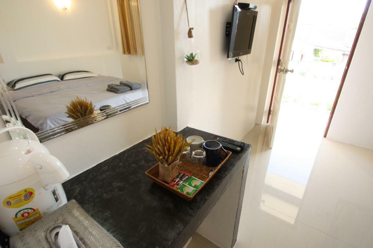 Sun & Sea Nai Yang Phuket Hotel Ngoại thất bức ảnh