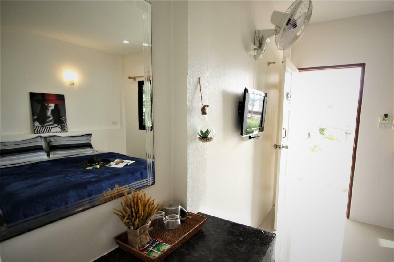 Sun & Sea Nai Yang Phuket Hotel Ngoại thất bức ảnh